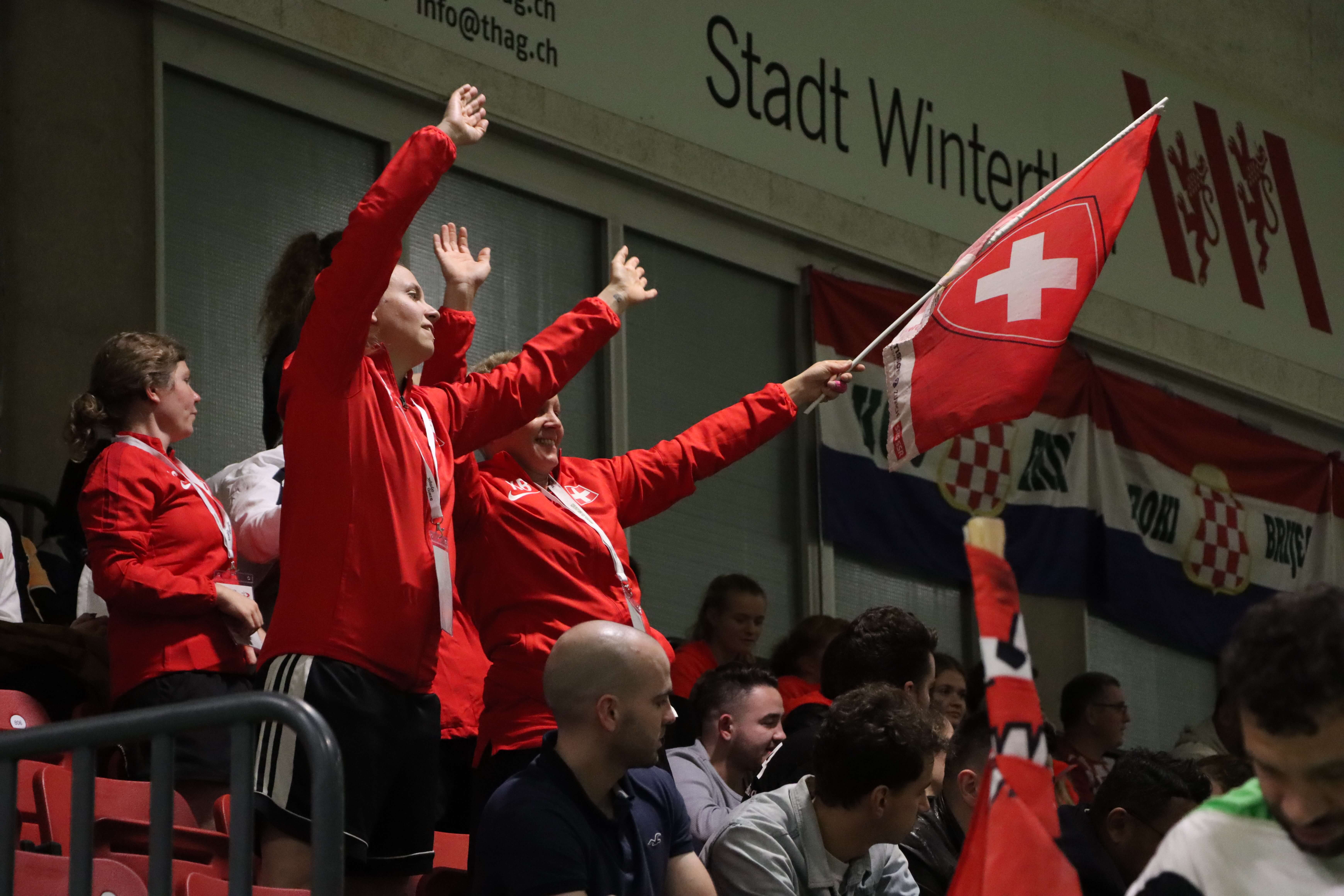 191108_M_SUI-CRO (49)