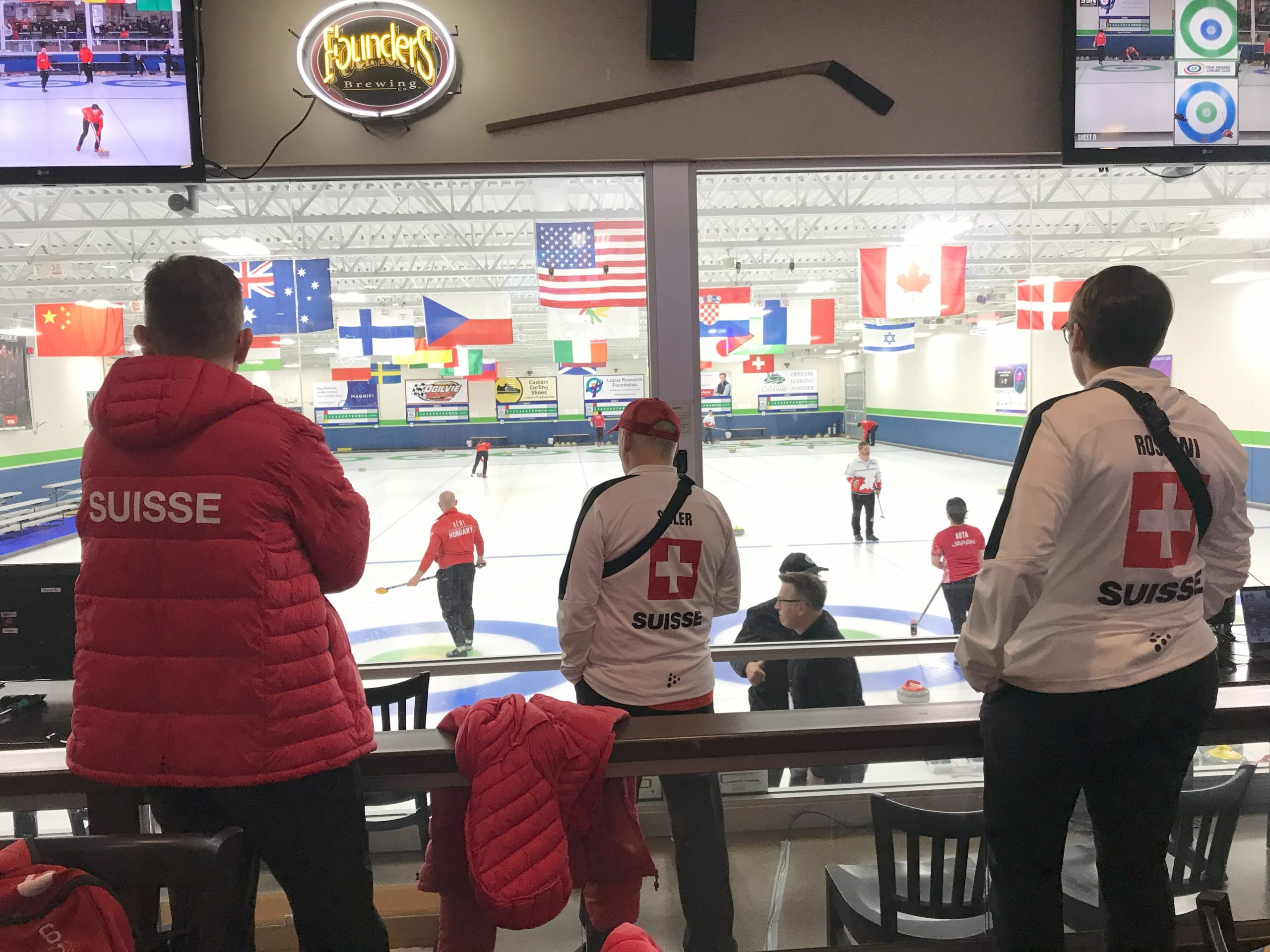 250422_WM Curling-7